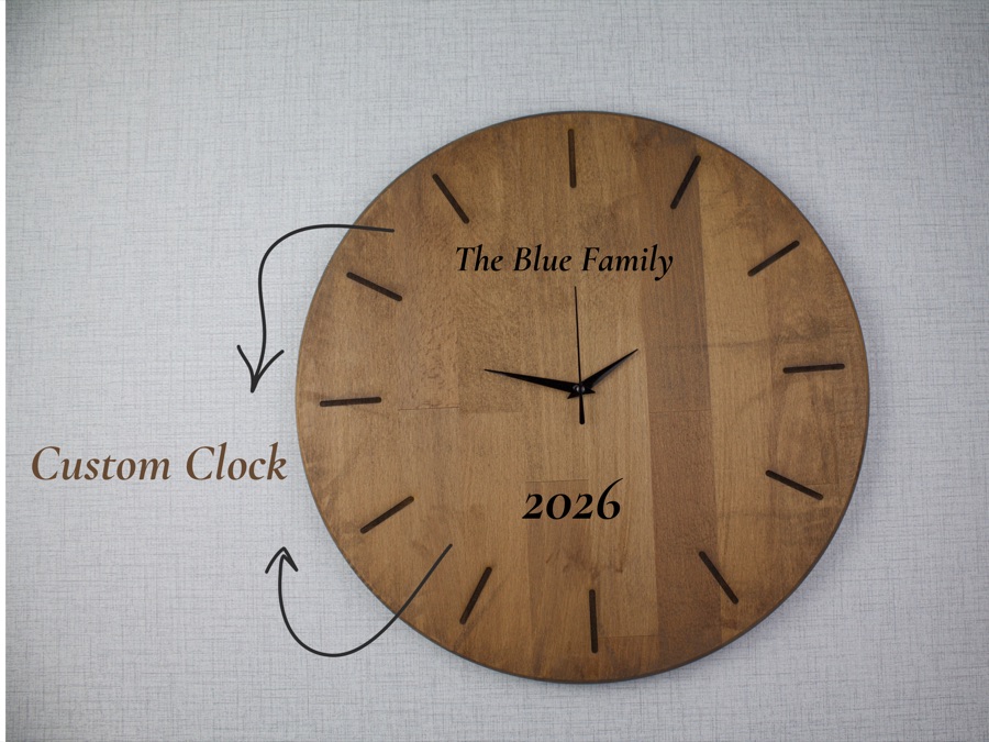 Ahşap duvar saati — kişiselleştirilmiş arka yüz